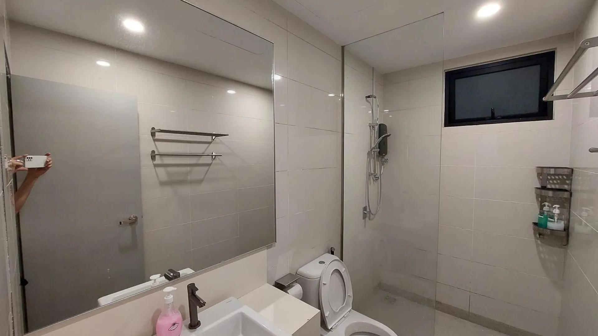 Apartamento Midvalley Mosaic Grand Luxury 2Br 8Pax Johor Bahru