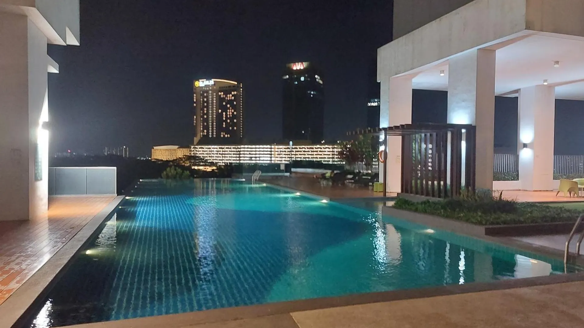 Midvalley Mosaic Grand Luxury 2Br 8Pax Johor Bahru
