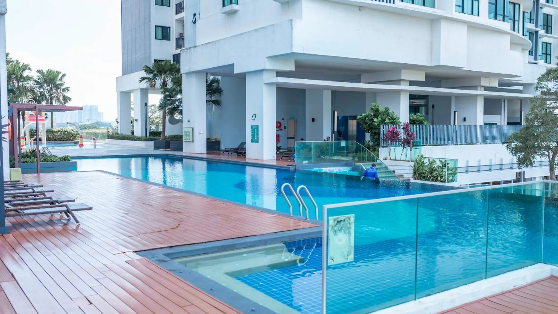 Apartamento Midvalley Mosaic Grand Luxury 2Br 8Pax Johor Bahru